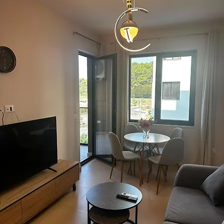 Luxury Prestige 1 Bed Apartamento Golem (Tirana)